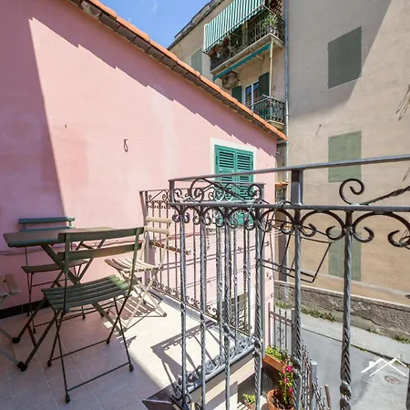 2min | 2br| Wifi|a/c| By Tilo 3*